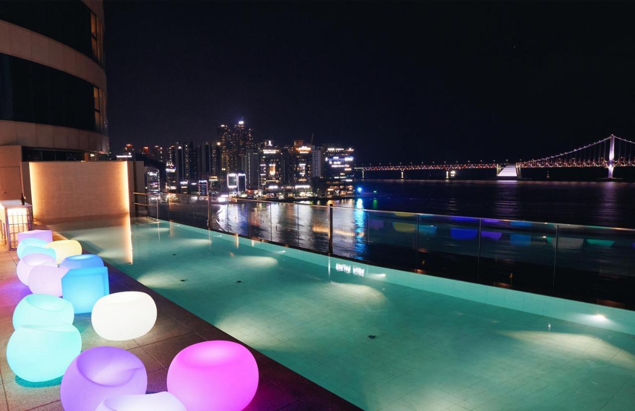 Hotel Aqua Palace Busan Exterior photo