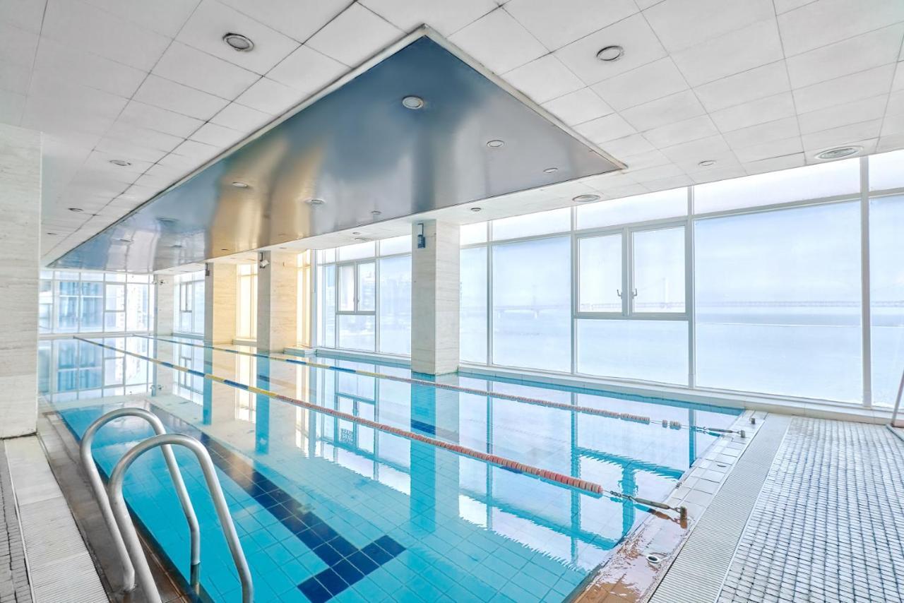 Hotel Aqua Palace Busan Exterior photo
