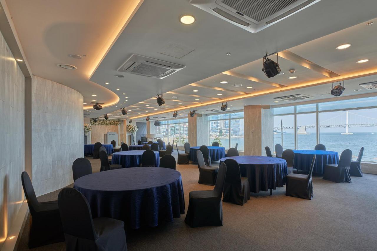 Hotel Aqua Palace Busan Exterior photo