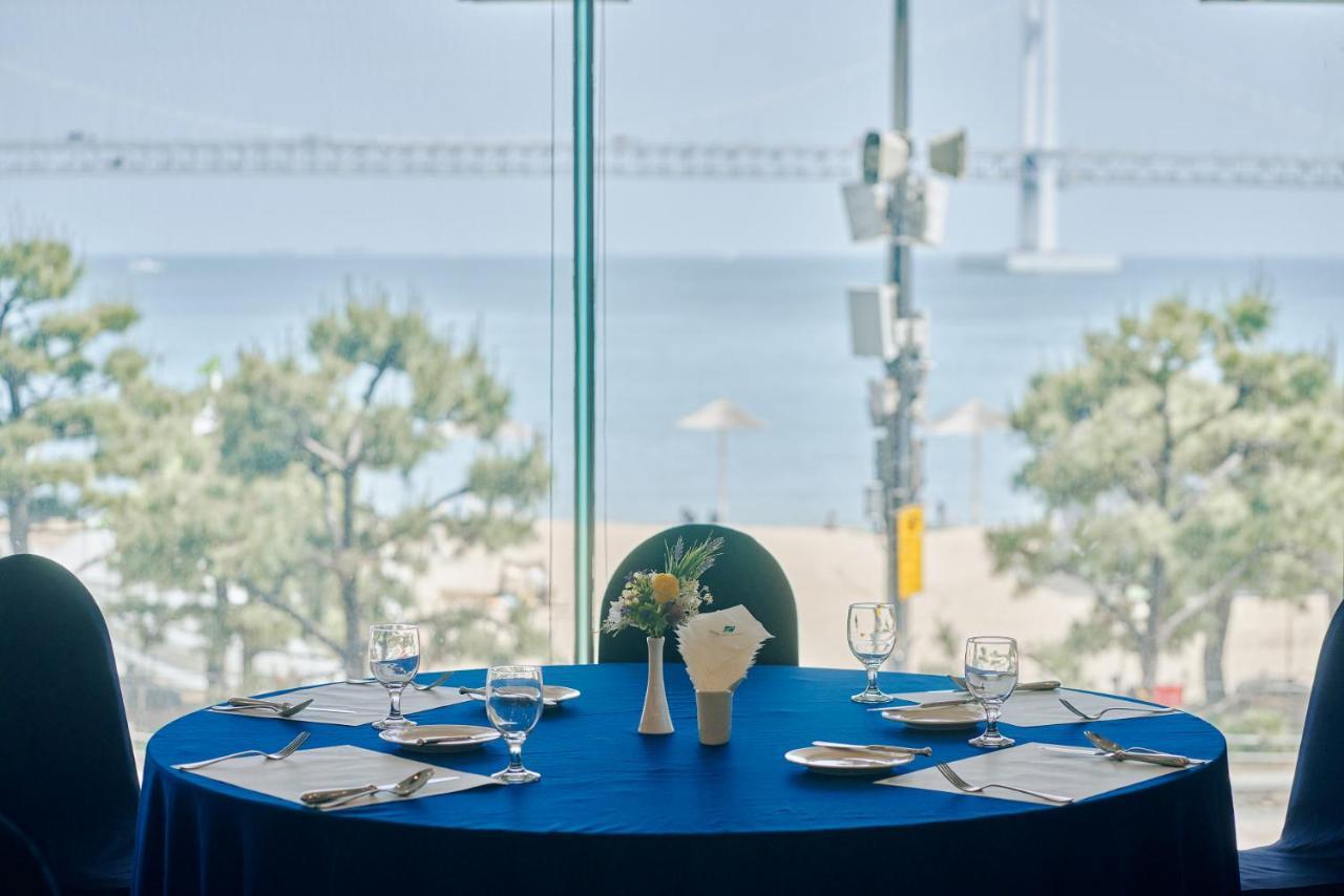 Hotel Aqua Palace Busan Exterior photo
