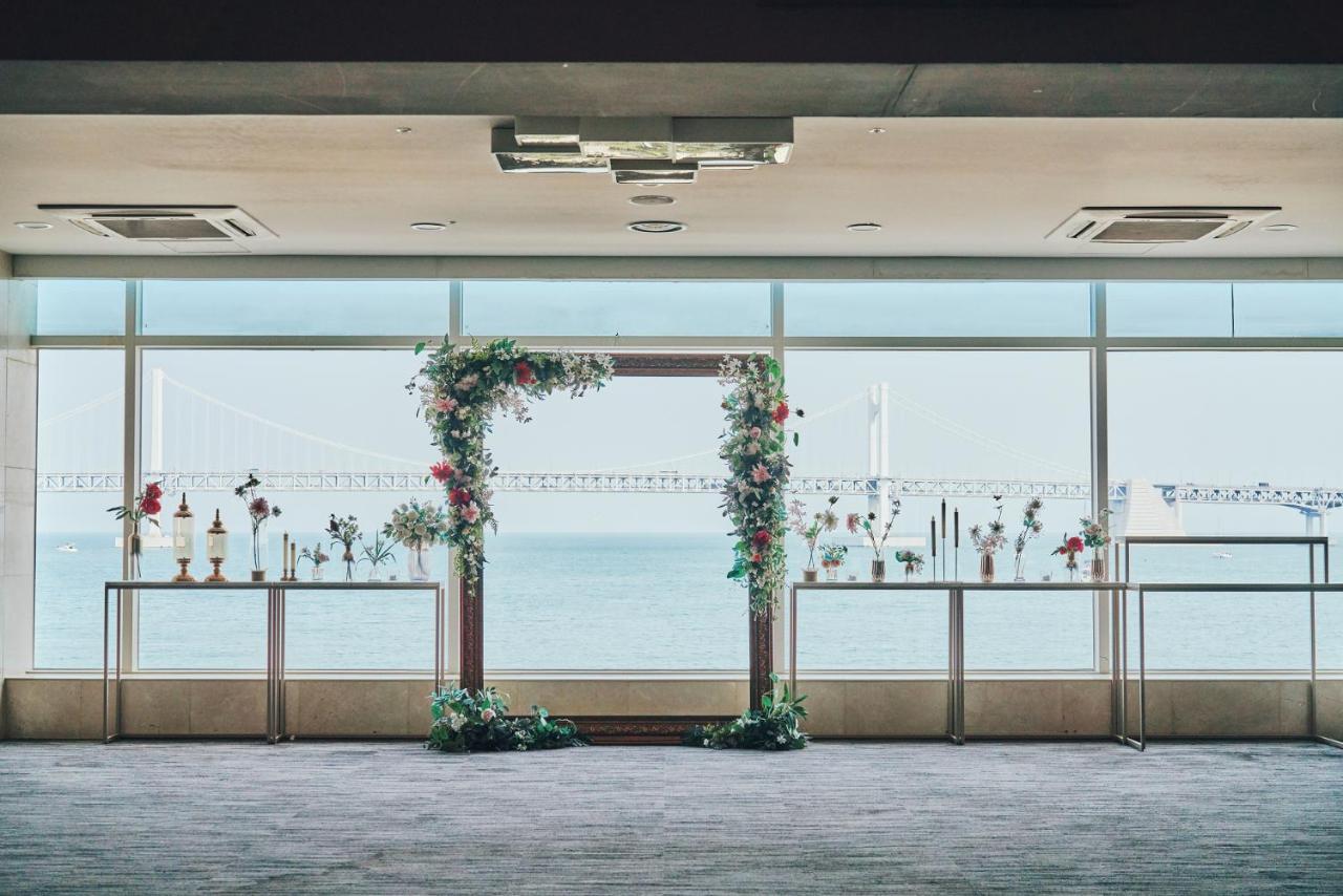 Hotel Aqua Palace Busan Exterior photo